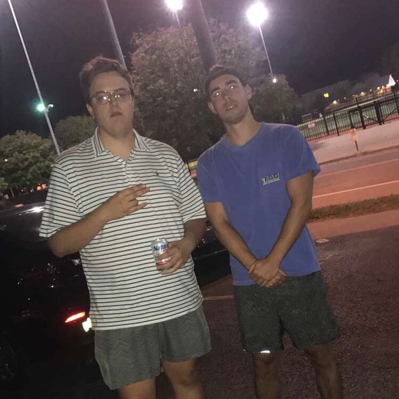 Profile Picture of Brian Sandness (@minnesota95) on Poshmark