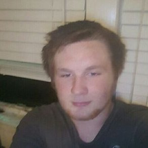 Profile Picture of Brandon Farnsworth (@infinantrainbow) on Twitter