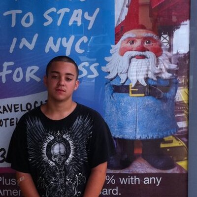 Profile Picture of Mark Monteiro (@markmonteiro617) on Twitter