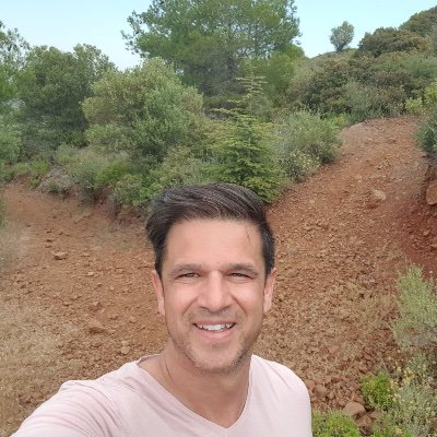 Profile Picture of James Stäger (@james_stager) on Twitter