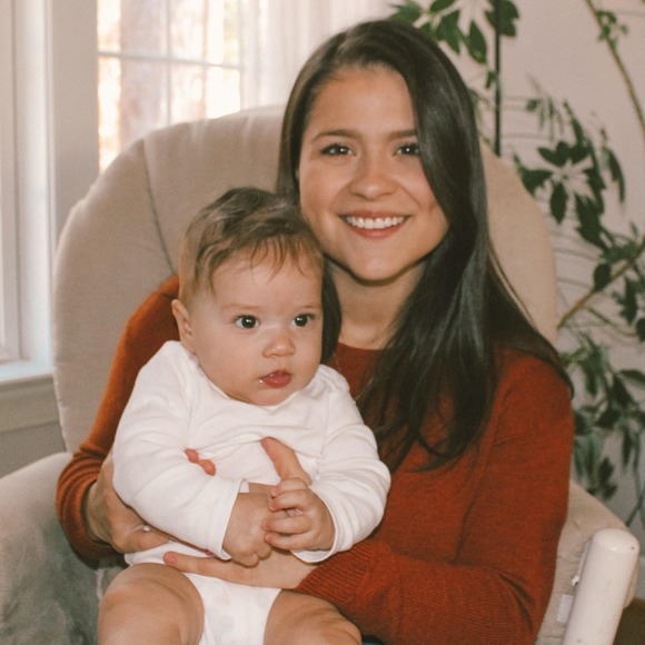 Profile Picture of Paula Diaz (@pdiaz3) on Poshmark