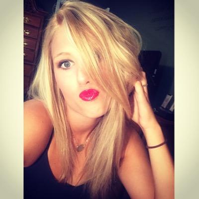 Profile Picture of Hannah Hicks (@hannahhicks10) on Twitter