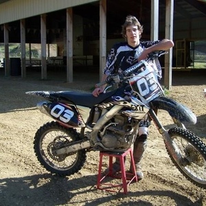 Profile Picture of Mike Kern (@244173889) on Myspace