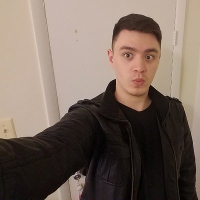 Profile Picture of Jacob Lockett (@HuntingHawk1415) on Twitter