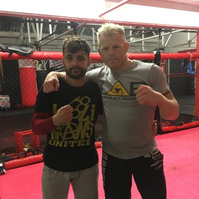 Profile Picture of Douglas Dickson (@Deadlydougie) on Twitter