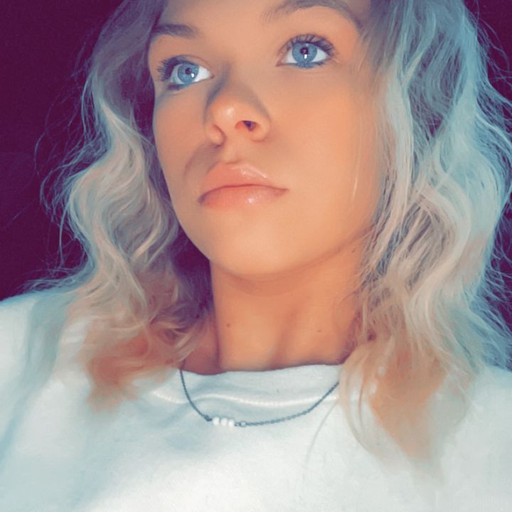 Profile Picture of Kate Newport (@katenewport18) on Tiktok