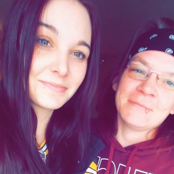 Profile Picture of Lasey Rands (@lasey54013) on Poshmark