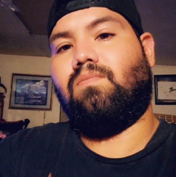Profile Picture of Steven Ortegon (@steven86) on Poshmark