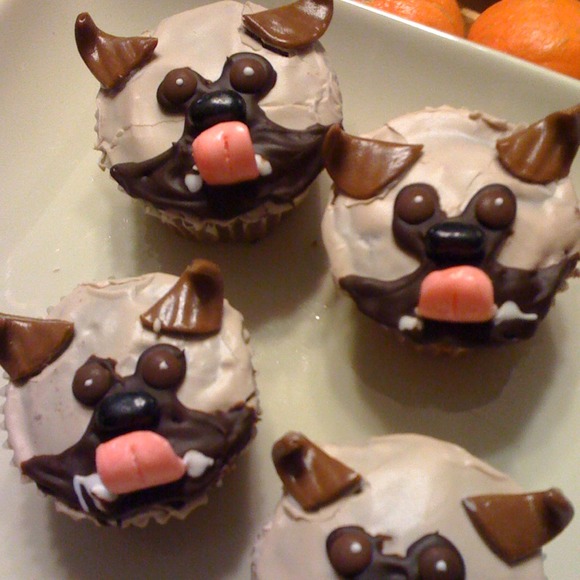 Profile Picture of Mae Milum (@ilovemypug) on Poshmark