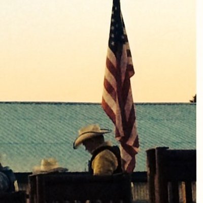 Profile Picture of Derek Reinhart (@derksreinhart) on Twitter