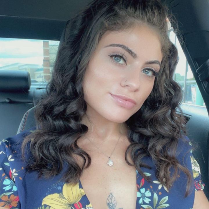 Profile Picture of Amber Fallar (@amberfallar) on Tiktok