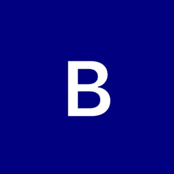 Profile Picture of Brisa Ramirez (@bxramirxz) on Poshmark