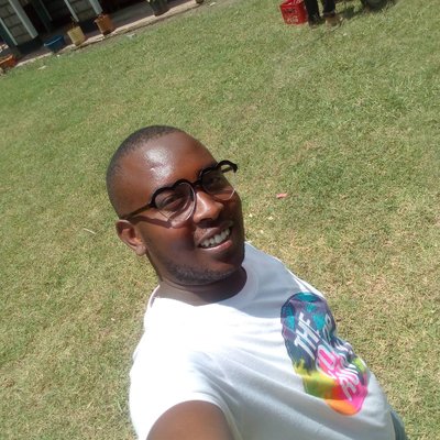 Profile Picture of John Mathai (@AhdeTicha) on Twitter