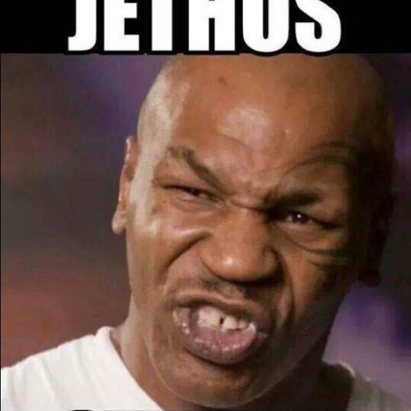 Profile Picture of David Mendoza (@mendodav) on Poshmark