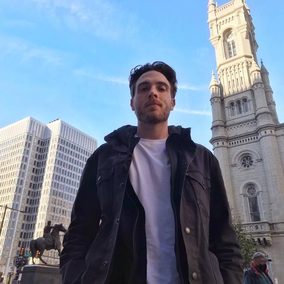 Profile Picture of Mike Scanlan (@scanzzy44) on Poshmark