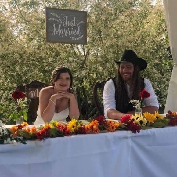 Profile Picture of Josh Reinier (@josh_reinier) on Poshmark