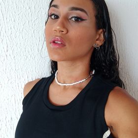 Profile Picture of Bruna Costa (@bruniinhaacs) on Pinterest