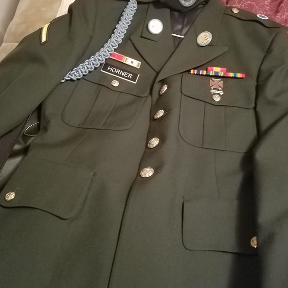 Profile Picture of Bryant Horner (@bryanthorner) on Poshmark