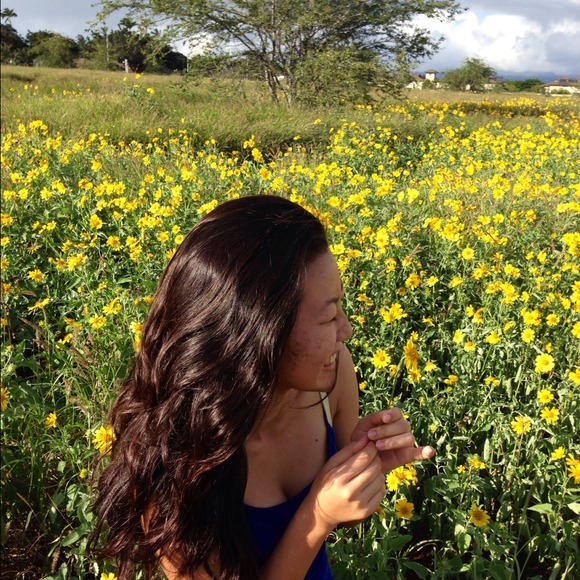 Profile Picture of Reina Mitsuda (@rei_nana) on Poshmark