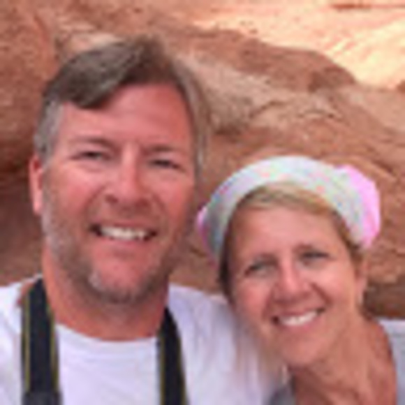 Profile Picture of Linda and harry Humbert (@lhhumbert2001) on Poshmark