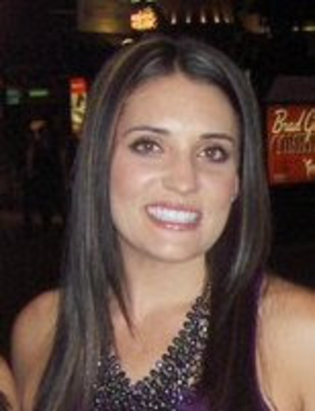 Profile Picture of Jaime Zinter (@jaimezinter) on Poshmark