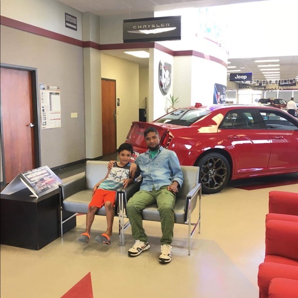 Profile Picture of Min Soe (@minsoe) on Poshmark