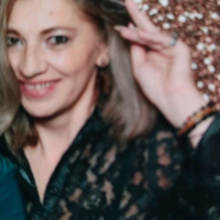 Profile Picture of 𝖈𝖑𝖆𝖚𝖉𝖊𝖙𝖙𝖊 (@claudetteclaudette01) on Tiktok
