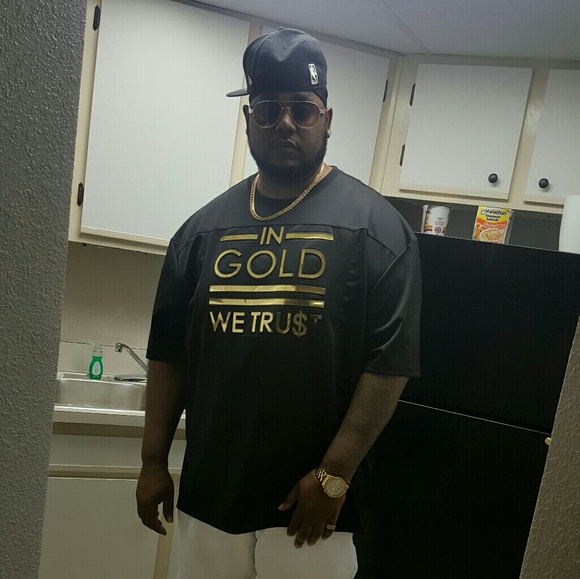 Profile Picture of Mario G (@bigmario07) on Poshmark