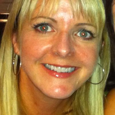 Profile Picture of Lori Lancaster (@LorilarkLori) on Twitter