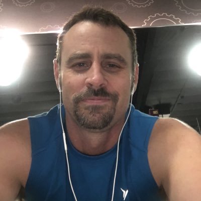 Profile Picture of Erik Tarp (@tonguetwisted) on Twitter