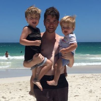 Profile Picture of Leon Morris (@@LeonRacer) on Twitter