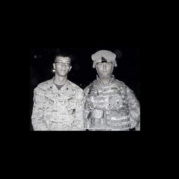 Profile Picture of Jeffrey Drumm (@jeffreydrumm) on Poshmark