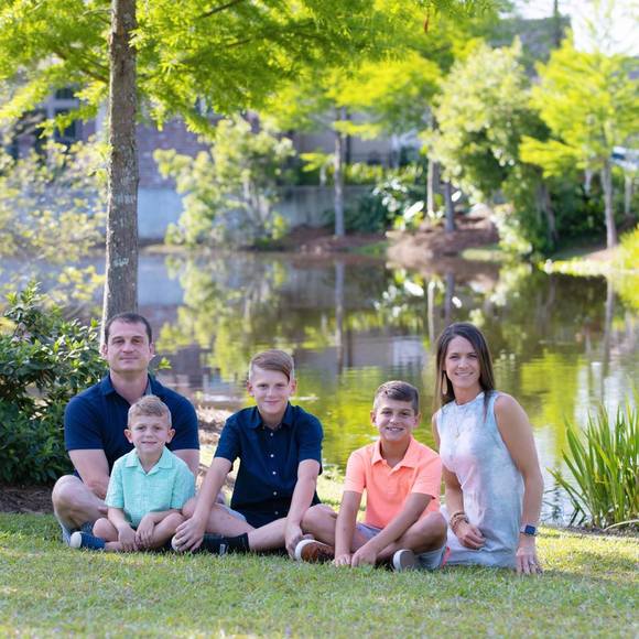 Ashley Roniger - Poshmark Profile Picture of Ashley Roniger (@aroniger) on Poshmark