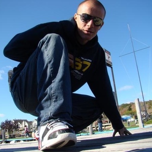 Robert Glodeanu - Myspace Profile Picture of Robert Glodeanu (@360257528) on Myspace