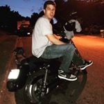 Profile Picture of Joe Willoughby (@prttyfly4awhiteguy) on Instagram