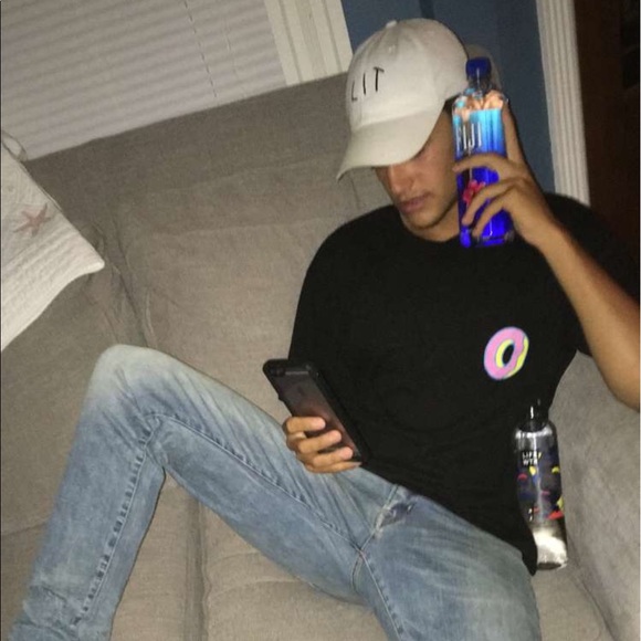 Profile Picture of Rudy Daniels (@rudolph6) on Poshmark