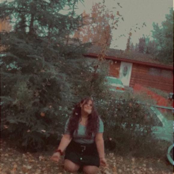 Profile Picture of Tifani Hollcraft (@tifanihollcraft) on Poshmark