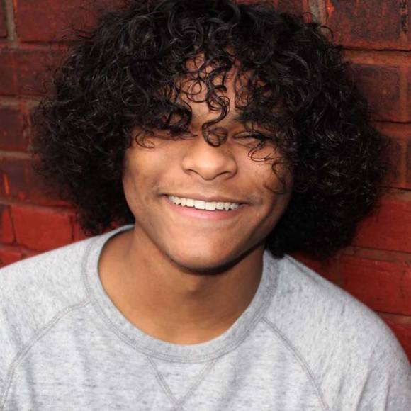 Profile Picture of Marsean Giles (@martycakeslmao) on Poshmark