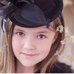 Profile Picture of Gretchen, Keaton, and Emily🎀 (@editcontestsss__) on Instagram