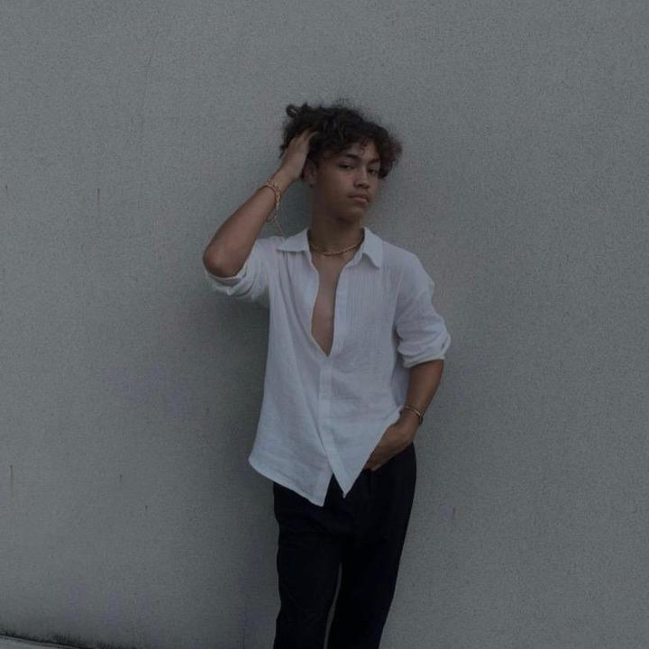 Profile Picture of chris<3 (@chrriscotter) on Tiktok