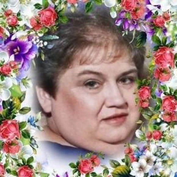 Profile Picture of Paula Weidner (@huntchanmom2) on Poshmark
