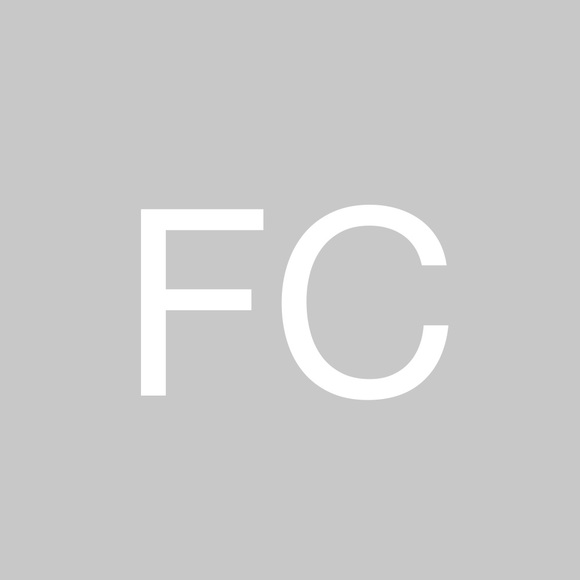 Profile Picture of Fernando Carpio (@fercarpio) on Poshmark