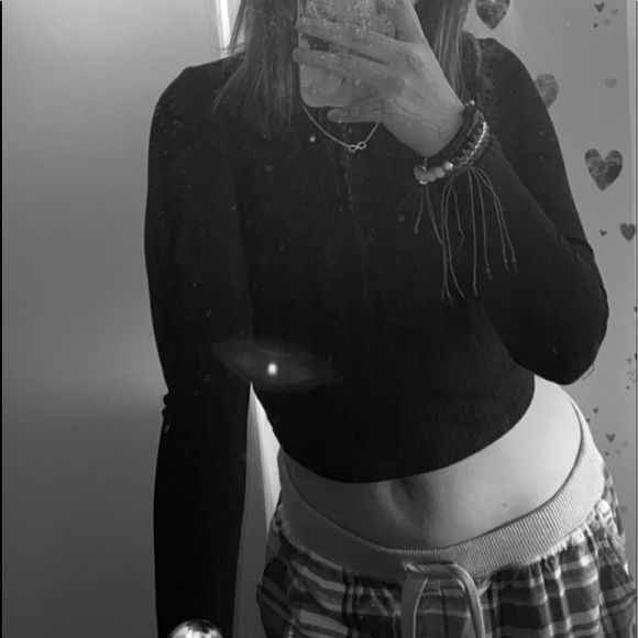 Profile Picture of Marayah Ferreri (@leyuxs) on Poshmark