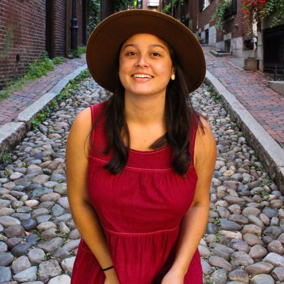 Profile Picture of Stella Harper (@tmceachern369) on Poshmark