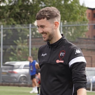 Profile Picture of Charlie (@CharIieGreg) on Twitter