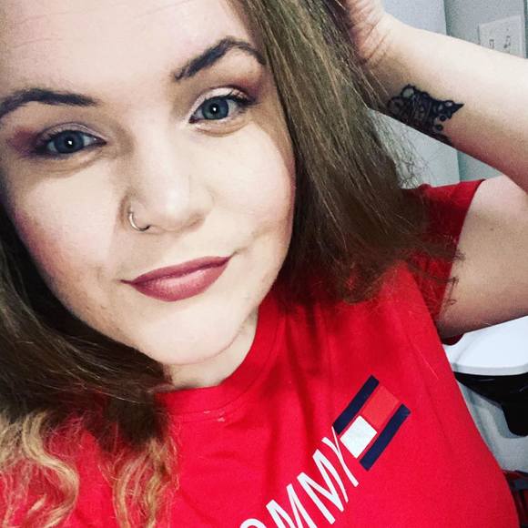 Profile Picture of Paige Best (@pabest72) on Poshmark