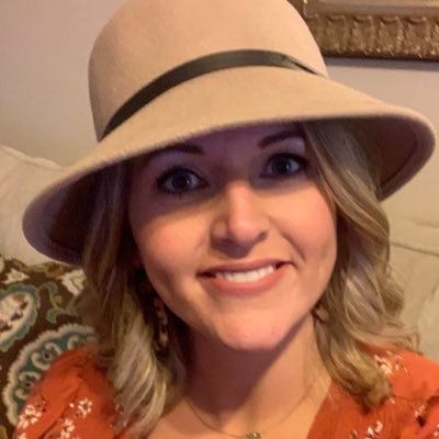 Profile Picture of Melissa Springfield (@_Melissa_30) on Twitter
