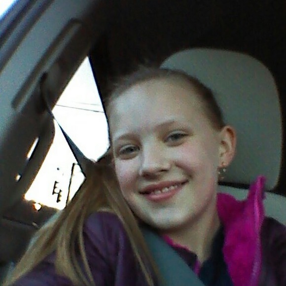 Profile Picture of Allison Nordman (@allison_nordman) on Poshmark