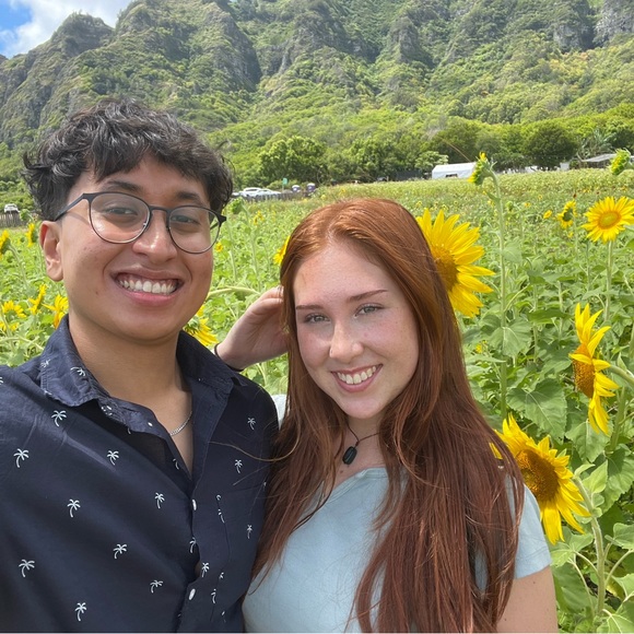 Profile Picture of Jo Clay (@joclayy) on Poshmark