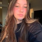 Profile Picture of Caroline Davis (@carolina_davis) on Instagram